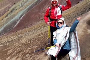 Cuzco: tour de 1 día a la montaña Arcoíris con comidas