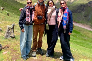 Cuzco: tour de 1 día a la montaña Arcoíris con comidas