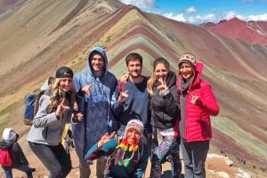 Cusco: Rainbow Mountain & Red Valley tour with Meals