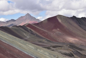 Cusco : Rainbow Mountain Tours Full day Trek with meals