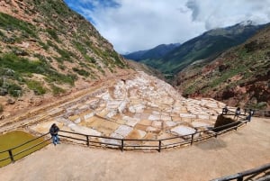 Cusco: Pyhä laakso ja kuljetus Ollantaytamboon