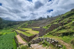 Cusco: Pyhä laakso ja kuljetus Ollantaytamboon