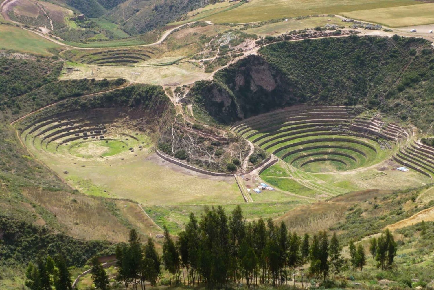 Cusco: Sacred Valley, Moray, & Salt Mines Tour with Pisco