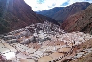Cusco: Sacred Valley, Moray, & Salt Mines Tour with Pisco