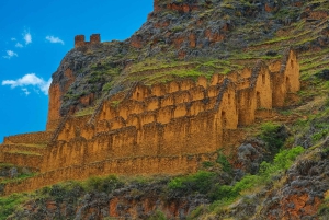 Cusco: Sacred Valley Pumamarca Trek with Lunch
