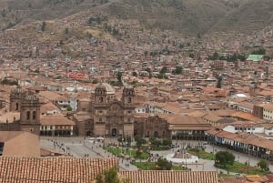 Cusco: Kaupungin kiertoajelu avobussilla.