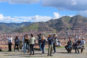 Cusco: Sightseeingtur i staden på en öppen buss