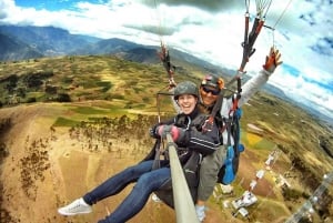 Cusco: Tandemparagliding i Inkas heliga dal