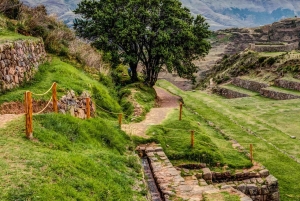 Cusco: Andahuaylillasin kirkkokierroksen aikana.