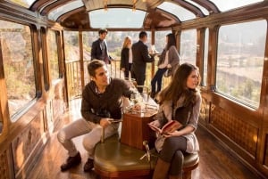 Cusco: Titicaca-tåg till Puno med lunch och levande musik
