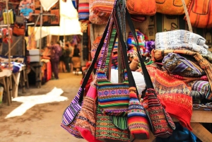 Transporte desde Cusco al mercado de Pisaq ida y vuelta.