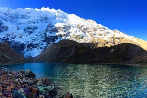 Cusco: Trek to Humantay Lagoon with Breakfast and Lunch