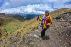 Cusco: Waqrapukara Full-Day Trek
