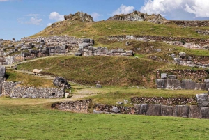 Tour di benvenuto a Cusco: attrazioni della città e panoramica della Valle Sacra