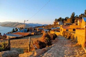 Excursión de un día desde Puno: Explora la Isla del Sol y Copacabana