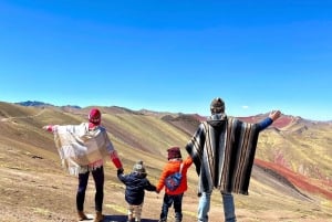 From Cusco: Palccoyo Mountain Tour full day