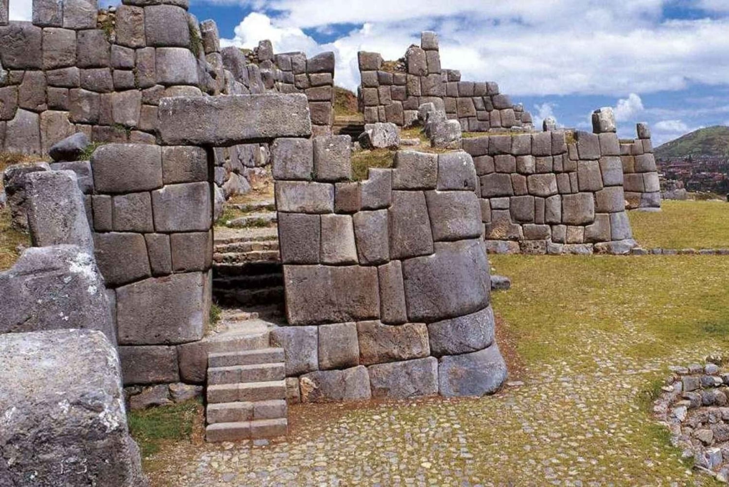 Entdecken Sie Cusco, das Heilige Tal und Machu Picchu in 4 Tagen