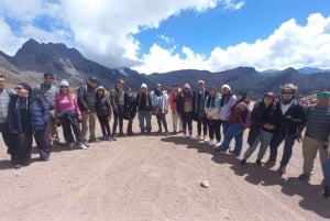 Tur Montaña de Arco Iris Vinicunca+el Valle Rojo y Tiket
