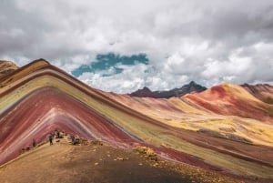 From Cusco: Guided Rainbow Mountain Trip with Transportation