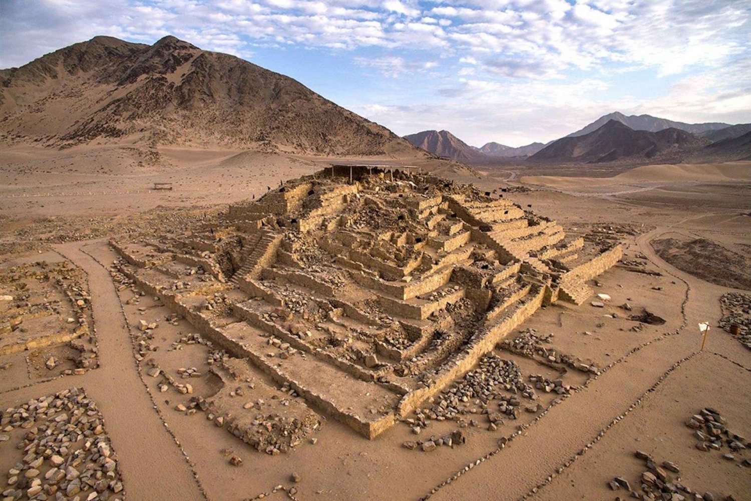 From Lima: Excursion to Caral and Bandurria