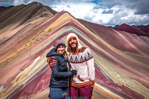 Cusco: Guided Day Tour and Rainbow Mountain Hike with Lunch