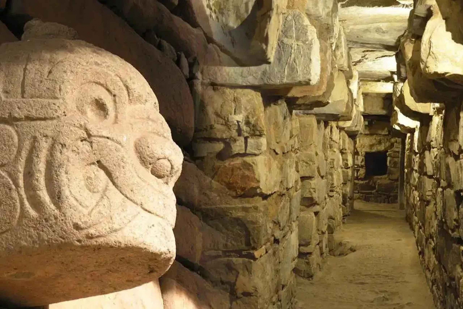 Exploring Chavín de Huántar Monument & Querococha Lagoon