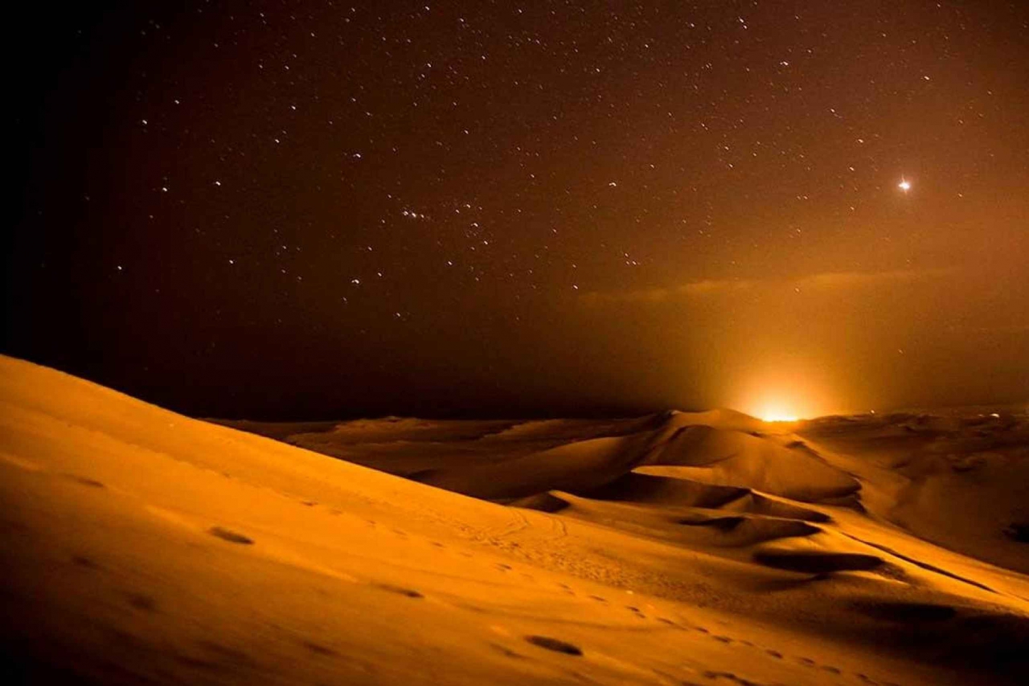På oppdagelsesferd i nattens magi: Fra Ica til Huacachina-ørkenen