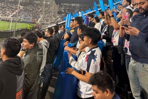 Fußball in Lima: Besuch des örtlichen Stadions.
