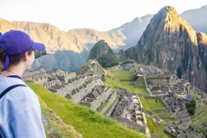From Aguas Calientes: Machu Picchu Ticket & Guided Tour
