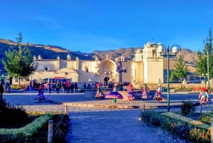 Arequipasta: 2 päivän Colca Canyon -kierros ja kuljetus Punoon