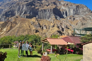 VON AREQUIPA: Colca Canyon Trekking 3 Tage