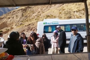 Från Arequipa – Colca heldag med dansshow vid frukosten