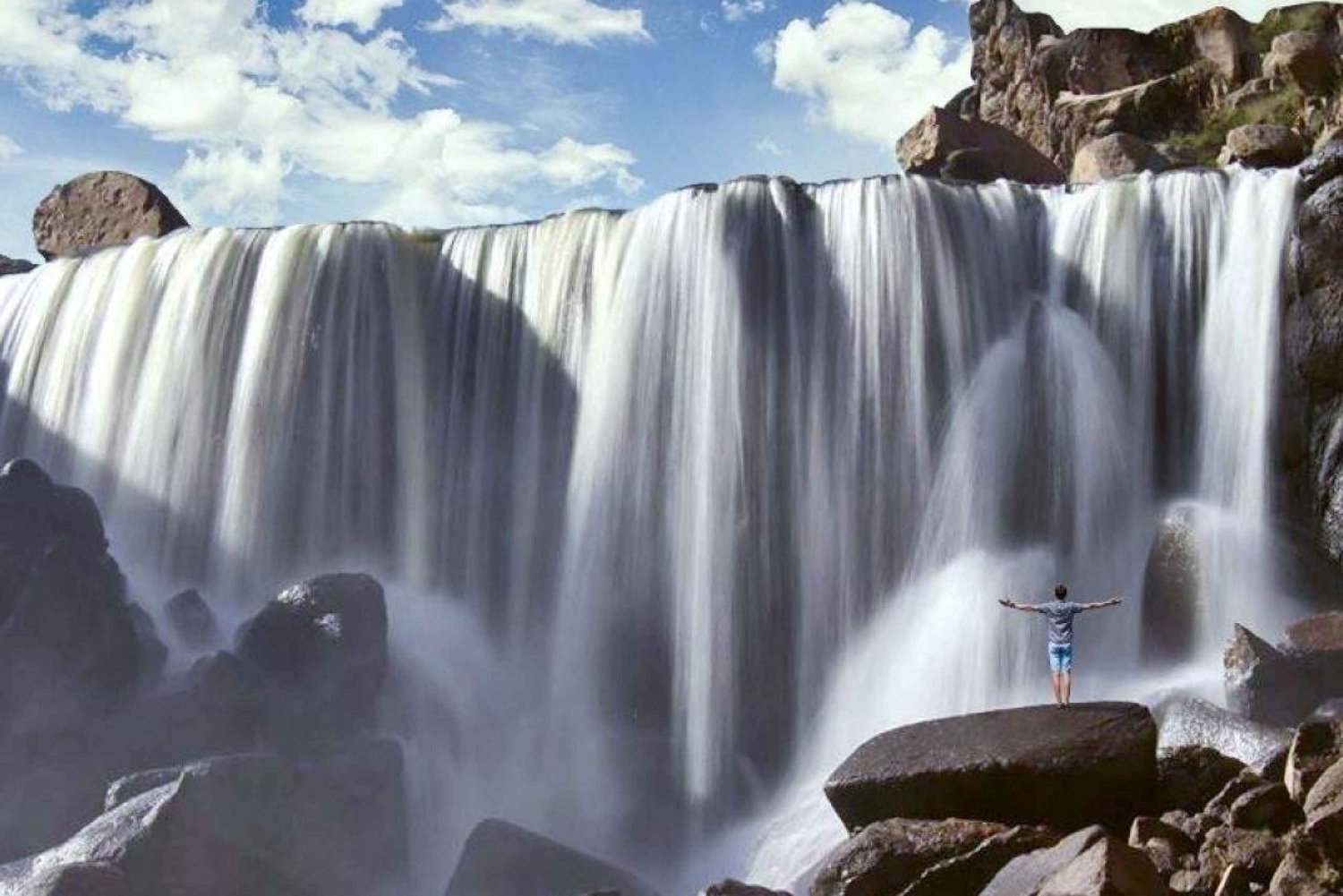 Z Arequipy: wycieczka do wodospadów Pillones || Cały dzień||
