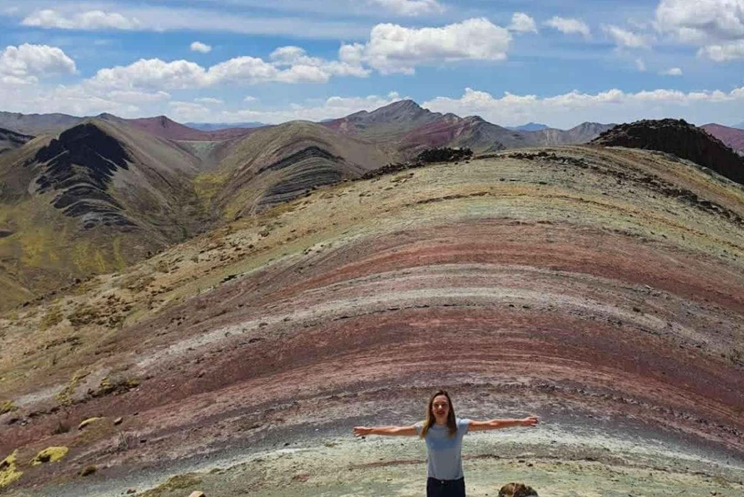 From Cusco: 1-Day Excursion to Palccoyo Mountain and Meals