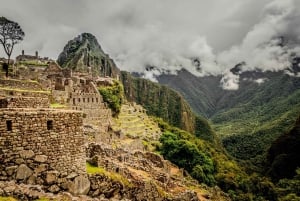 From Cusco: 2-Day Inca Trail to Machu Picchu