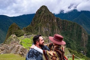 Von Cusco aus: 2-tägige Tagestour ins Heilige Tal und nach Machu Picchu