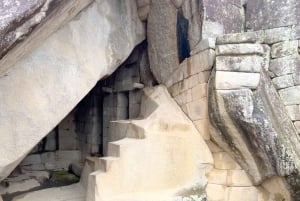 From Cusco: 2-Day Trip to the Sacred Valley and Machu Picchu