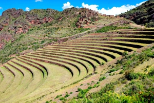 From Cusco: 2-Day Trip to the Sacred Valley and Machu Picchu