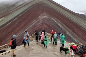 From Cusco: 2 days tour to Machu Picchu and Rainbow Mountain