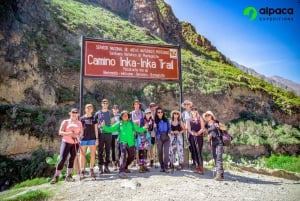 Desde Cusco: Caminata guiada de 4 días por el Camino Inca a Machu Picchu