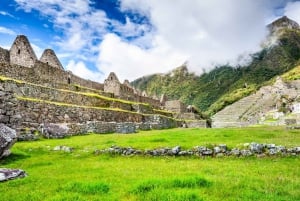 Från Cusco: 6-dagars tur till Machu Picchu, Puno och Titicacasjön