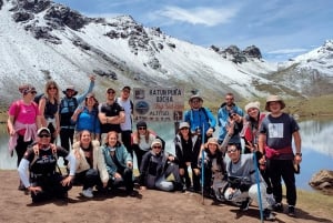Från Cusco: 7 Lakes Ausangate Trek med frukost och lunch