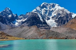 From Cusco: 7 Lakes Ausangate Trek with Breakfast and Lunch