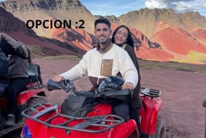 Depuis Cusco : quad à la Montagne Arc-en-ciel ou à la Vallée Rouge avec repas