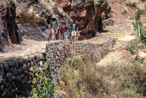 From Cusco: Chinchero and Urquillos Full-Day Private Tour