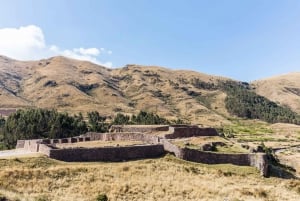Z Cusco: Transfer z Cusco do Puno i wycieczka z przewodnikiem z lunchem w pudełku