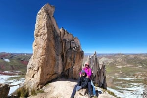 Desde Cusco: Excursión de un día a la Montaña Arco Iris de Palcoyo