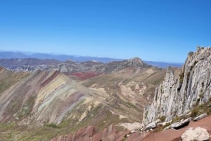 Desde Cusco: Excursión de un día a la Montaña Arco Iris de Palcoyo