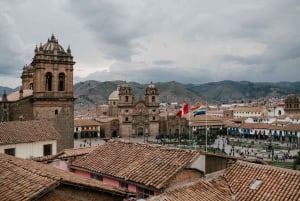 Desde Cusco: Excursión de un día a la montaña de colores y traslado a Puno