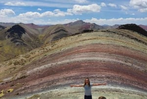 Da Cusco: escursione di 1 giorno al monte Palccoyo e pasti inclusi.